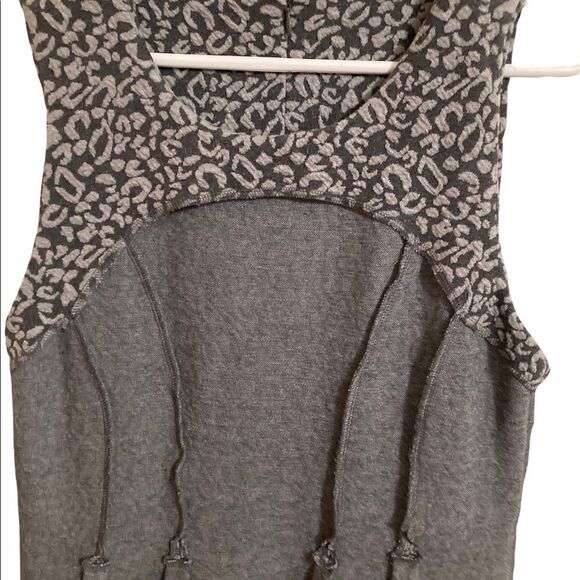 Jack by BB Dakota Gray Leopard Print Dress sleeveless size 1X - Picture 7 of 9